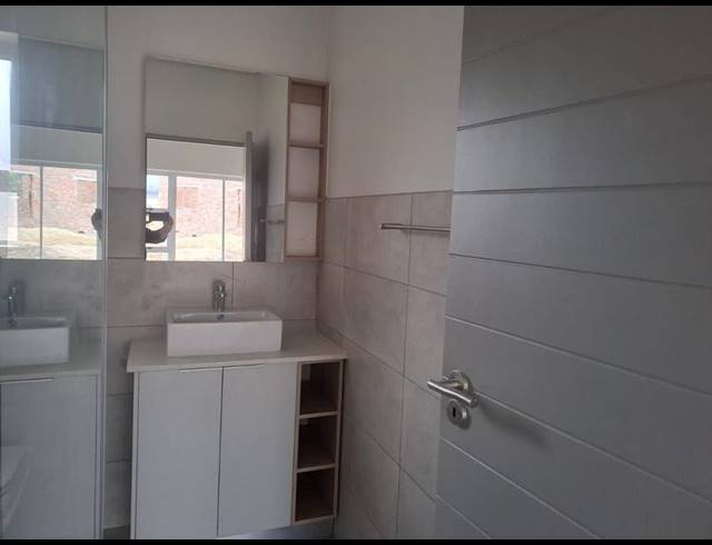 3 BEDROOM HOUSE FOR SALE IN GEORGE CENTRAL